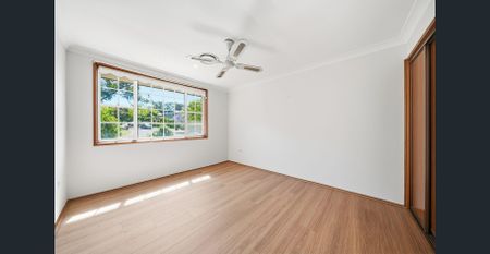 New Renovated House -5 min walk to CTHS - Photo 5