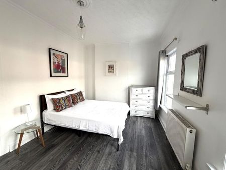 17 Ravenscroft Street, Belfast, BT5 5BE - Photo 4