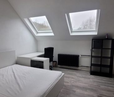 Chambre à - Photo 6