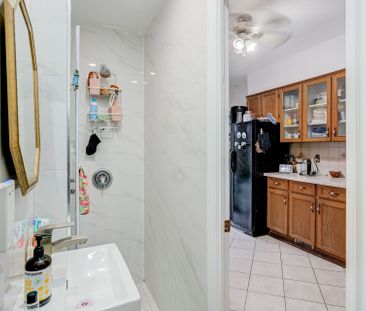 For Lease - 763 Dupont Street Unit# Main Rm 2, Toronto, Ontario - Photo 3