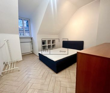 Warszawa, Śródmieście, Stare Miasto, Jezuicka – zdjęcie 1