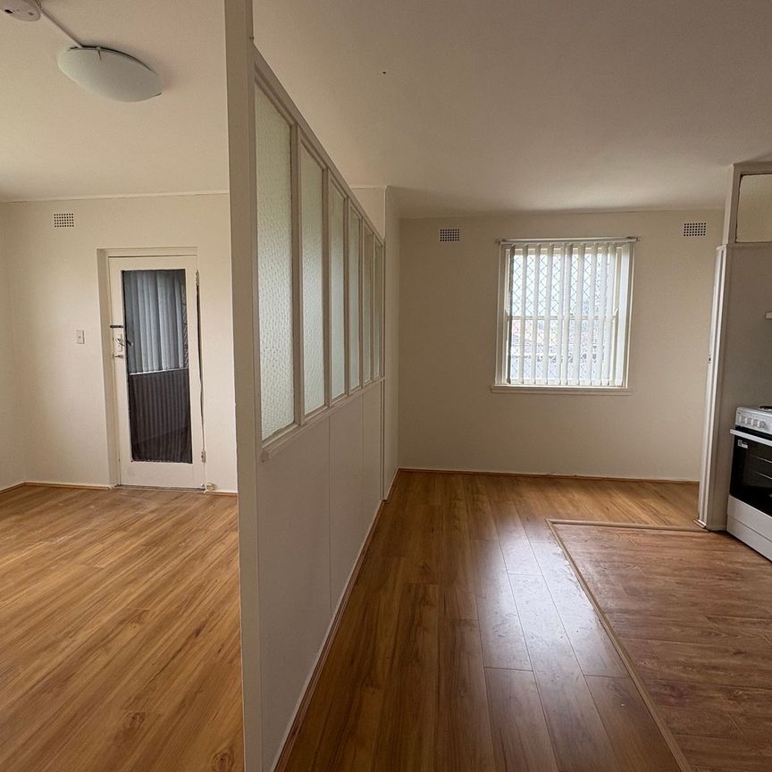 2 Bedroom Unit - Ground Floor - Photo 1