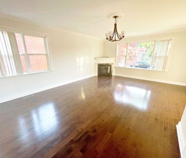 For Lease - 316 Gells Road Unit# Upper, Richmond Hill, Ontario - Photo 2