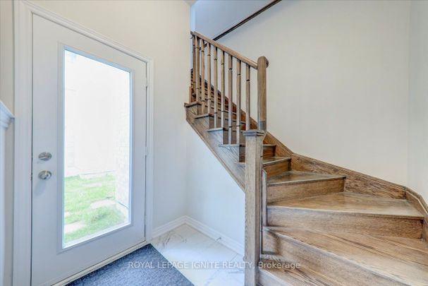 For Lease - 11 Waterleaf Road, Markham, Ontario - Photo 1
