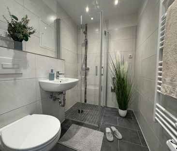 Erstbezug - modernes Wohnen in frisch sanierter 2-Raum-Wohnung - Photo 6