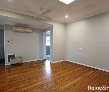 Neat & Tidy Family Home - Photo 6