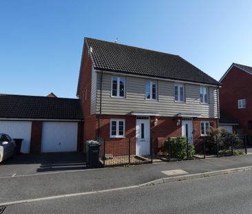 2 bed Semi-Detached - To Let - Photo 6
