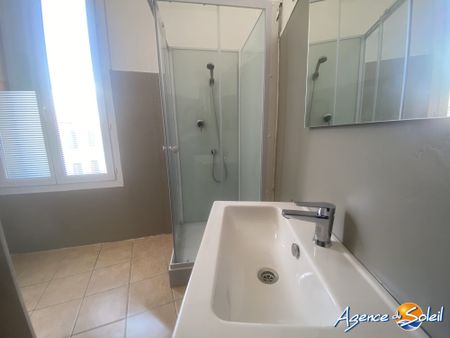 Location Appartement 3 pièces 77m² RIVESALTES 66600 - Photo 4