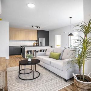 5 1/2 - Montréal (La Petite-Patrie) - 2 695 $/mois - Photo 2