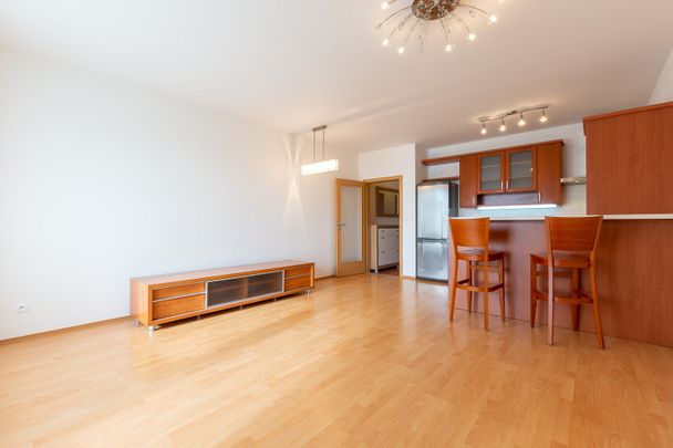 Pronájem bytu 2+kk 64 m² - Photo 1