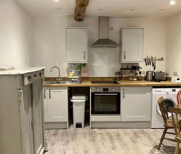 Flat 1, Market Street - Photo 3