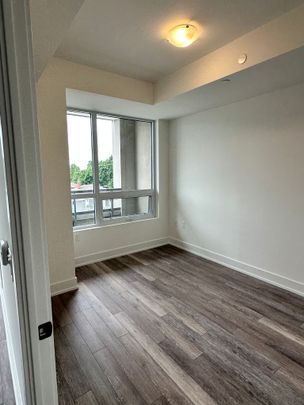 For Lease - 2075 King Road Unit# 334, King, Ontario - Photo 1