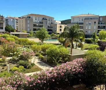 Location appartement 2 pièces, 38.00m², Hyères - Photo 1