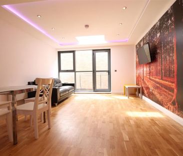 2 bedroom apartment to rent - Photo 5