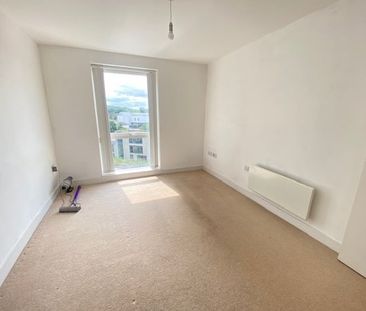 Cotterells, HEMEL HEMPSTEAD - Photo 1