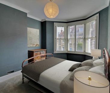 3 bedroom terraced house to rent - Photo 6