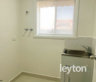 Fully renovated 3-bedroom Home - Photo 2