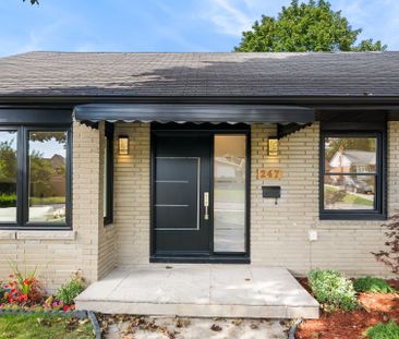 For Lease - 247 Kathryn Crescent Unit# Main, Newmarket, Ontario - Photo 3