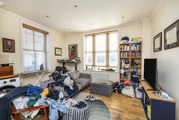 Flat to rent - Belinda Road, London, SW9 - Photo 1