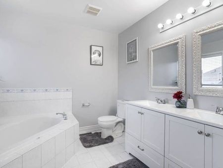 For Lease - 279 Fitzgerald Crescent Unit# Upper Level, Milton, Ontario - Photo 2