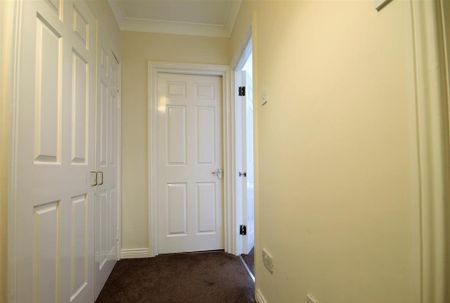 2 bedroom apartment to rent - Photo 4