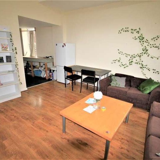 Dene House Court, Near University, Leeds, LS2 - Photo 1