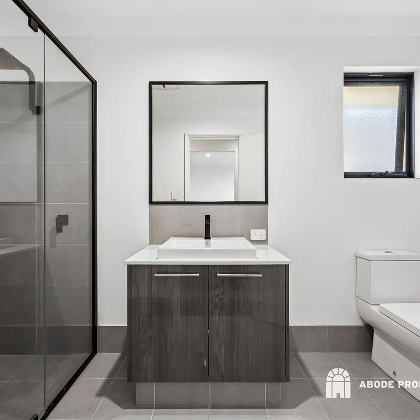 Effortless Living - Photo 1