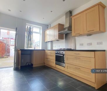 2 bedroom terraced house to rent - Photo 5