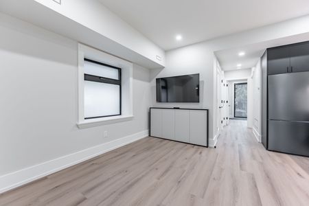 For Lease - 594 Concord Avenue Unit# Main, Toronto, Ontario - Photo 4