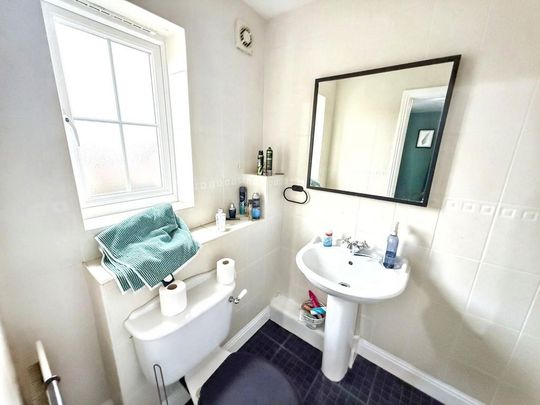 4 bedroom townhouse to rent - Photo 1