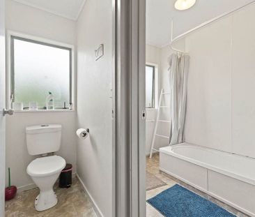 3 BDR House For Rent ( Clendon Park) - Photo 6