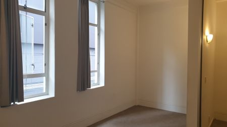 The Guardian Building, Queen Street - 1 BEDROOM - Photo 2