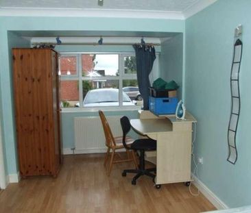 Edrich Way, Chapel Break, NR5 - Photo 3