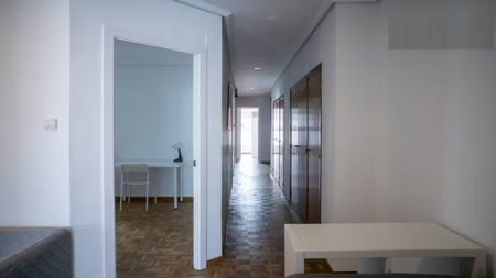 Carrer Alberic, Valencia, Valencian Community 46008 - Photo 4