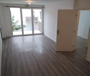 3 pièces - 60,5 m² - 2ème étage - Colocation non autorisée - Photo 2