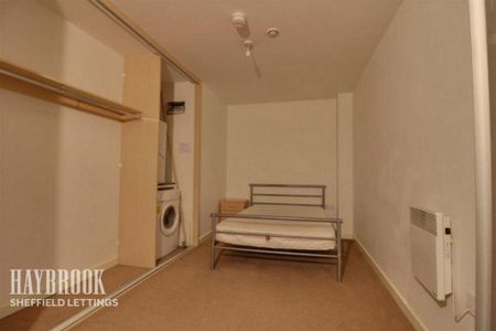 1 bedroom apartment to rent - Photo 3