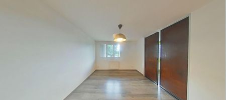 Location Appartement 3 pièces 51m² LA MULATIERE 69350 - Photo 2