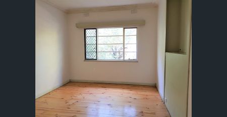 Spacious four Bedroom House in Prime Location - Photo 5