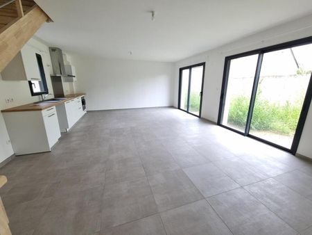 Location maison 4 pièces 95.98 m2 à Tours - Photo 4