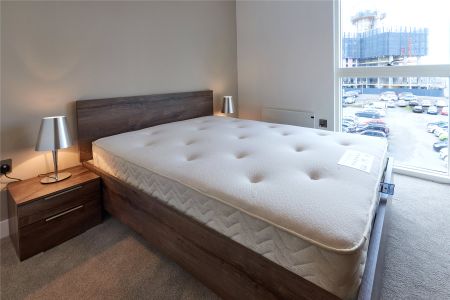 New Bridge Street Salford M3 - Photo 5