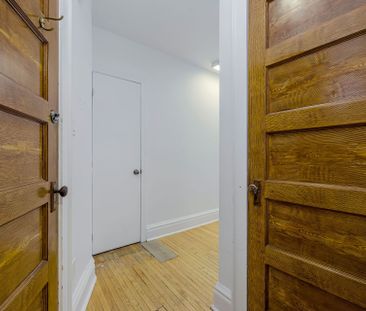 For Lease - 2257 Dundas Street Unit# 2, Toronto, Ontario - Photo 6