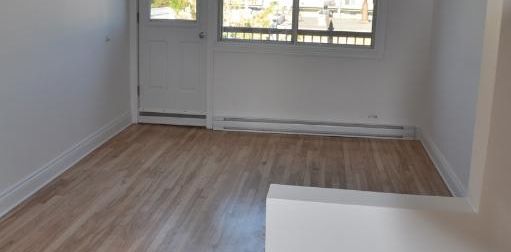 4 1/2, 3ième Étage à $1,395 - Photo 2