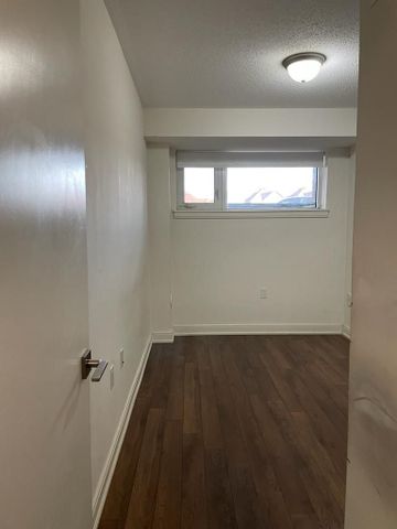 For Lease - 100 Duffay Road Unit# 85, Brampton, Ontario - Photo 2