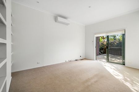 1/1077 Toorak Road, Camberwell - Photo 4