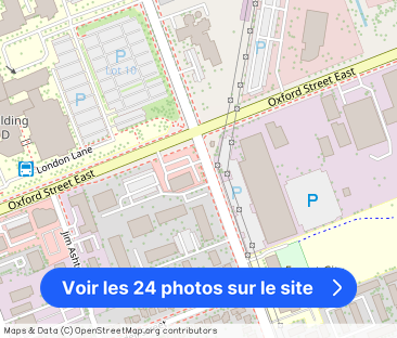 Oxford Square - Photo 1