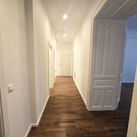 wunderschöne Stilaltbauwohnung ( 2 er WG tauglich ) - Mitten im 9. Bezirk gelegen ! - Photo 2