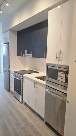 For Lease - 5105 Hurontario Street Unit# 3209, Mississauga, Ontario - Photo 5