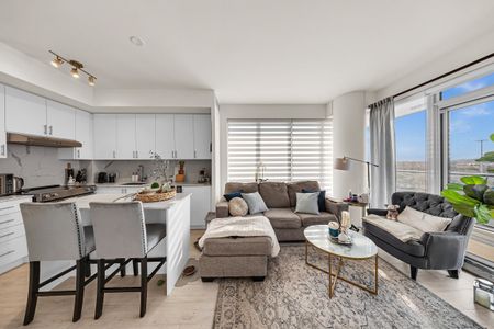 For Lease - 9000 Jane Street Unit# 427, Vaughan, Ontario - Photo 2