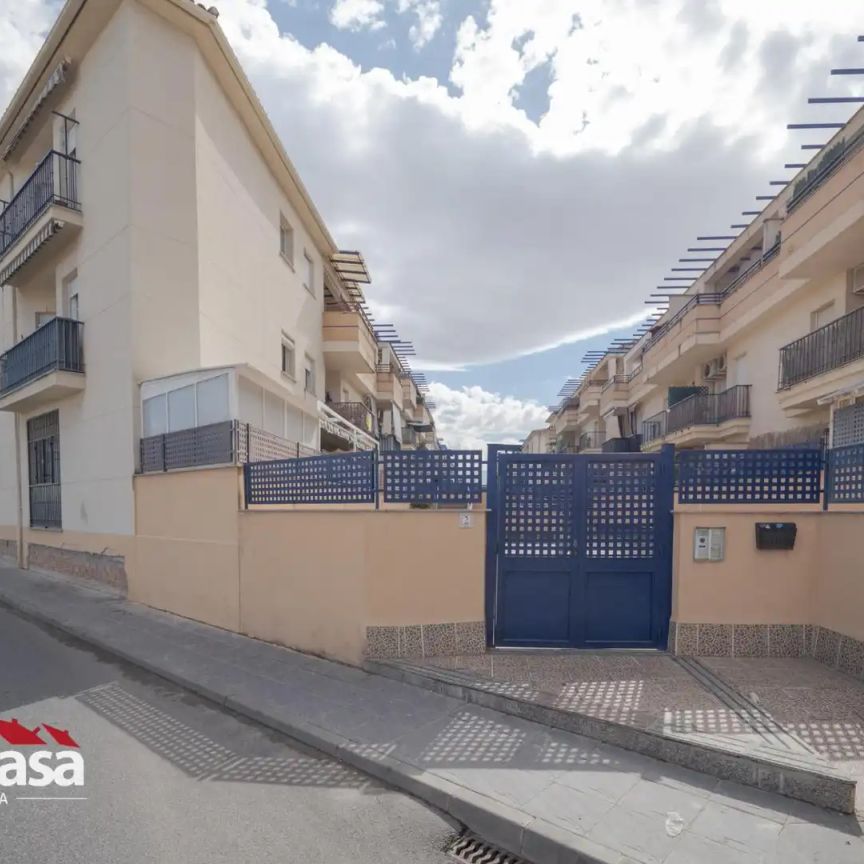 Las Gabias - Photo 1