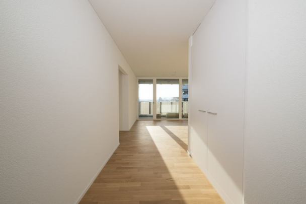 Moderne 4.5 Zimmer-Wohnung mit Waschturm - Photo 1